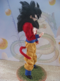 Dragon Ball Z - Goku (niveau 4)